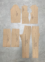 Load image into Gallery viewer, FASHION STUDENT ESSENTIAL BLOCK KIT